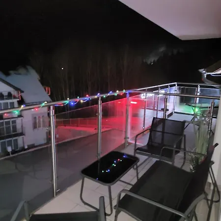 Ski&bike Czarna Gora, شقة *