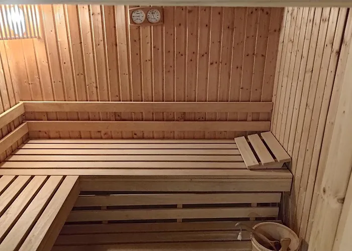 Ski&bike Czarna Gora, Daire Sienna (Klodzko)